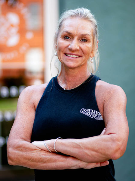 Julie Curtsinger